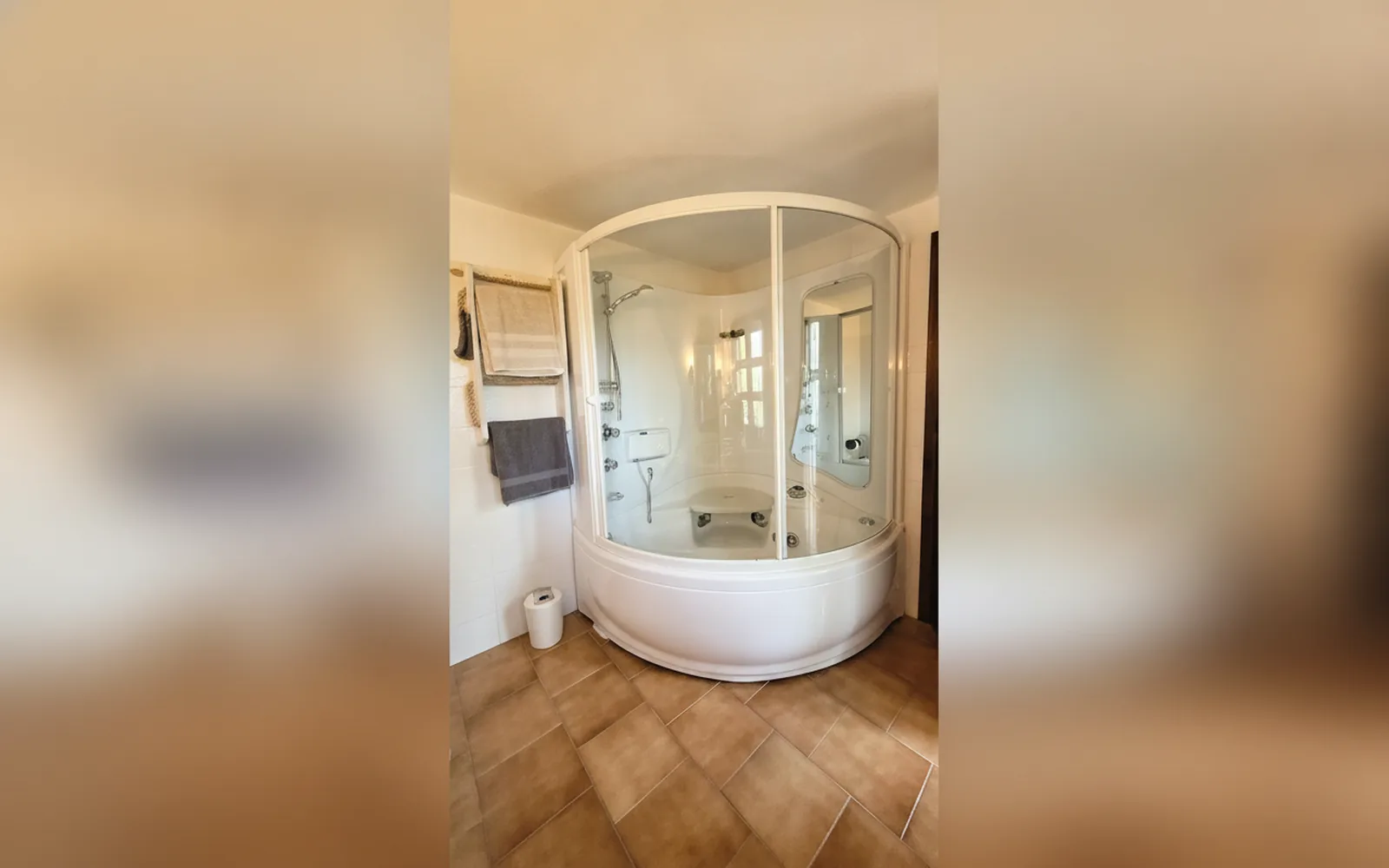 Camera con bagno privato — Alpen Suites Presolana, Vilminore di Scalve (Lombardia) (foto 33)