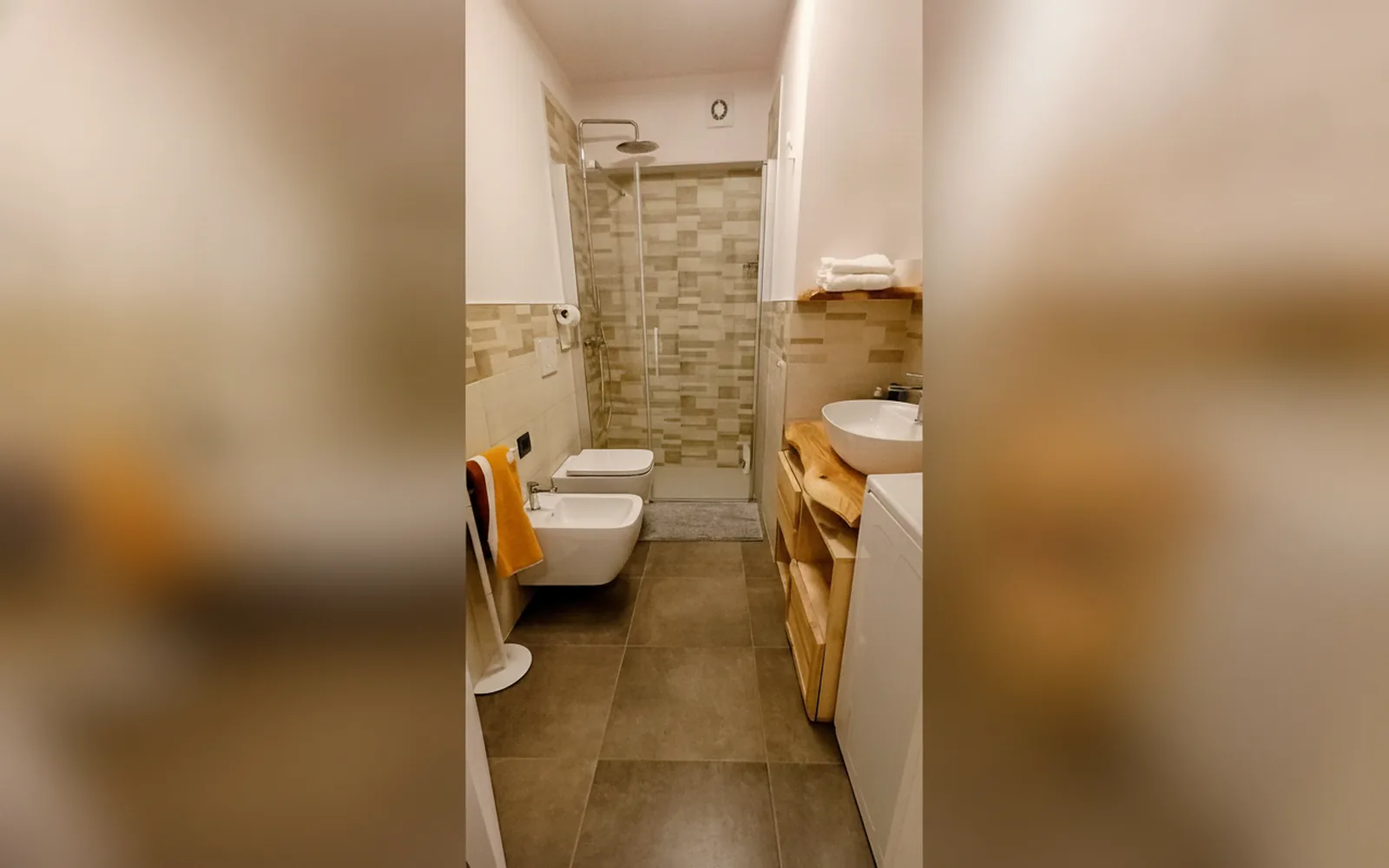 Camera con bagno privato — Alpen Suites Presolana, Vilminore di Scalve (Lombardia) (foto 37)